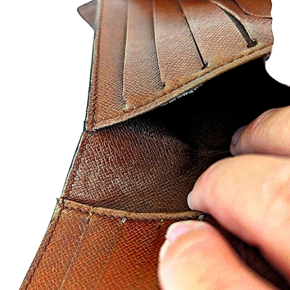 LOUIS VUITTON TRI FOLD MONOGRAM LEATHER WALLET EUC - Picture 8 of 11